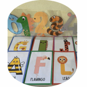 Animais: alfabeto completo + numerais de 0 a 9